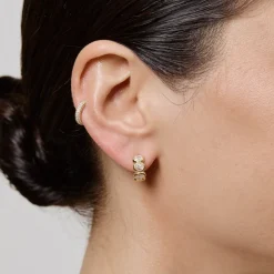 Oval Nesting Gem Huggy Hoops