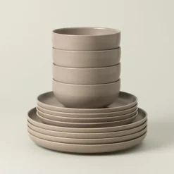 Pacifica Collection 12-pc Place Setting with Cereal Bowl in Chestnut