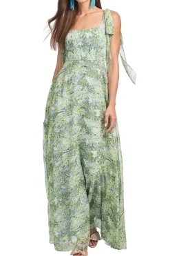 Pearl Gown in Peridot Bouquet