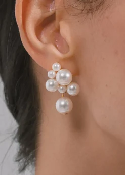 Perlita Earrings in Pearl