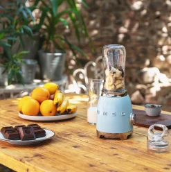 Personal Blender PBF01 in Pastel Blue