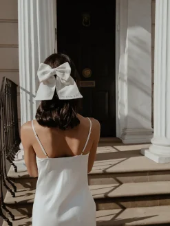 Personalized Marie Linen Bow