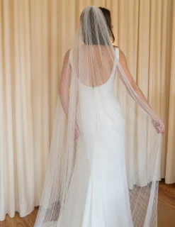 Petit Floral Lace Veil