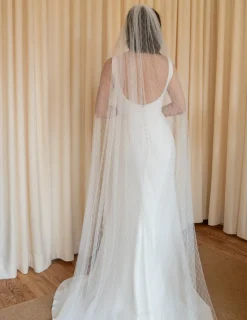 Petit Floral Lace Veil