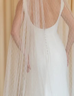 Petit Floral Lace Veil