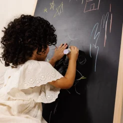 Play Chalkboard