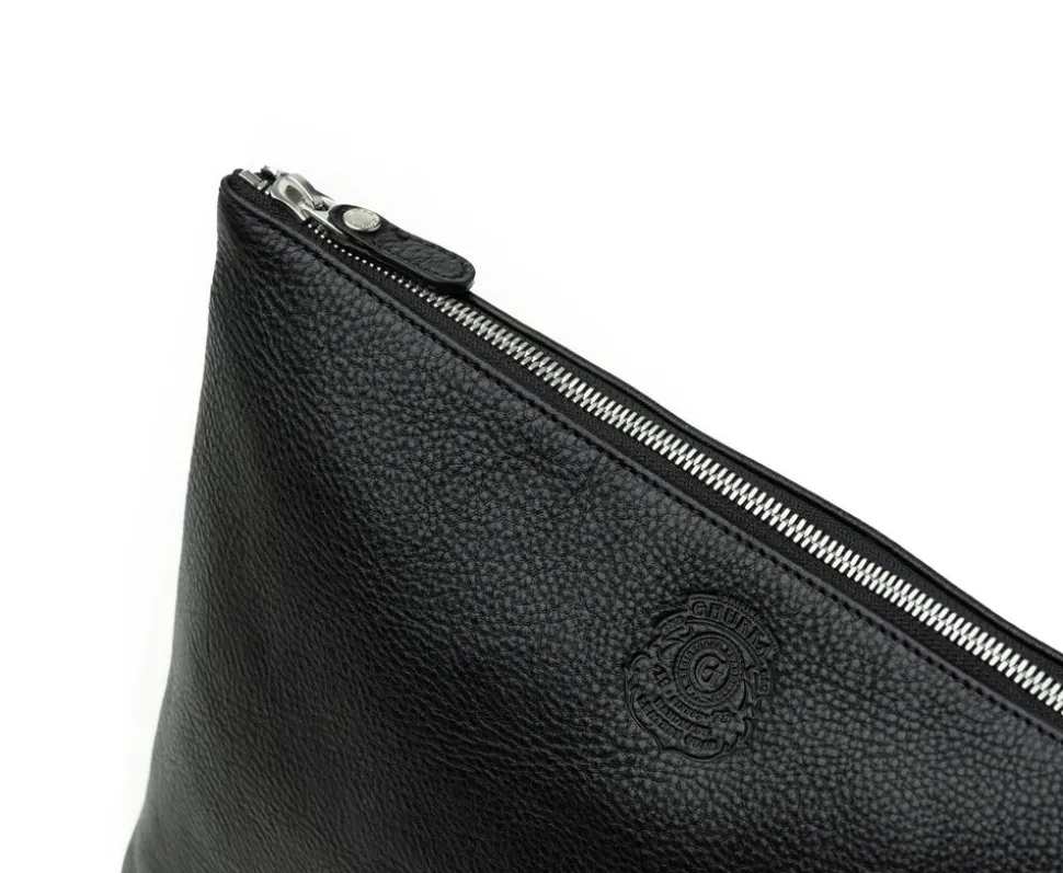 Pouch III No. 65 in Vintage Walnut Leather