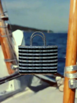 Retro-Travel Tote in Navy & French Blue