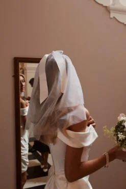 Ribbon Bow Veil