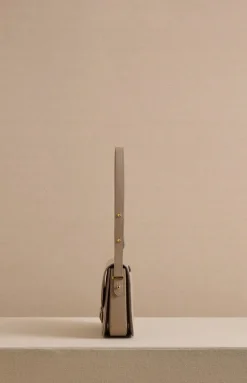 Romy 25 in Vacchetta Mushroom