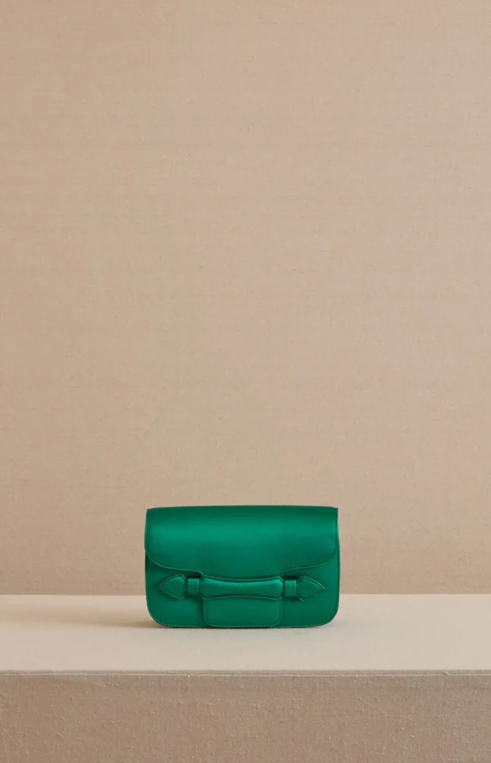 Romy Clutch in Satin Emerald