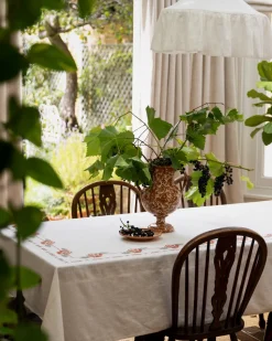 Rose Tapestry Tablecloth