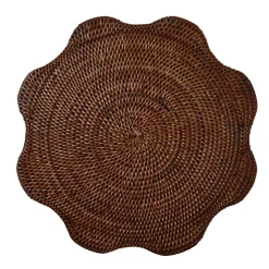 Scalloped Rattan Placemat in Brown