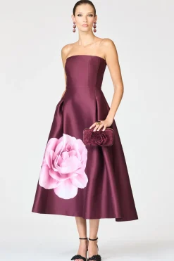Shay Dress in Bordeaux Esperance