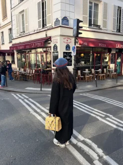 Shella Medium in Olive