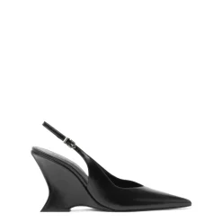 Siena Buckle Pump in Black