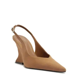 Siena Buckle Suede Pump in Wood
