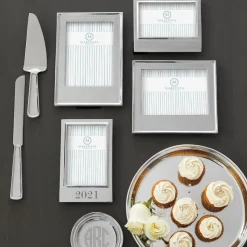 Signature Cake Server Set
