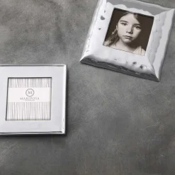 Signature Engravable Frame