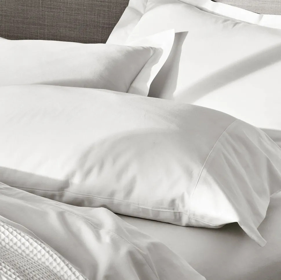 Signature Hemmed Pillowcase Set in White