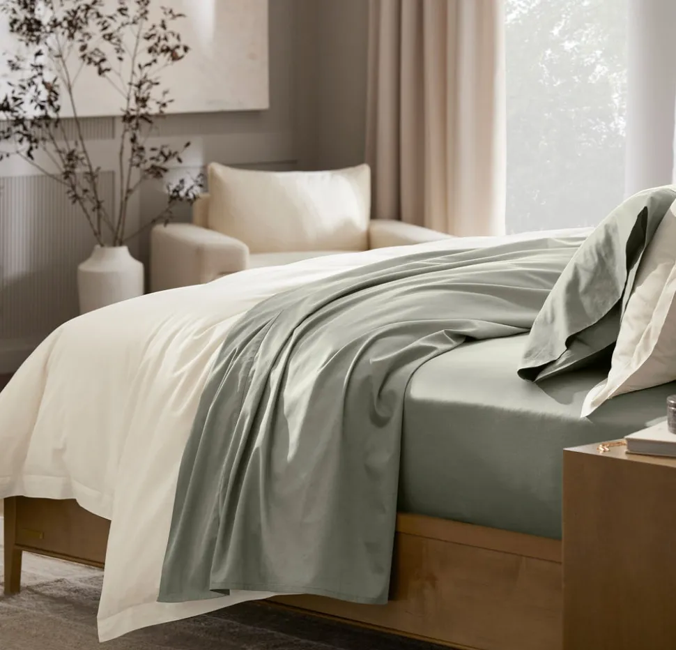Signature Hemmed Sheet Set in Sageleaf