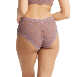 Signature Lace Boyshort