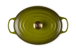 Signature Oval Dutch Oven in Olive