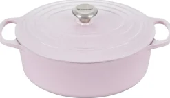 Signature Oval Dutch Oven in Shallot
