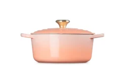 Signature Round Dutch Oven in Peche