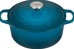 Signature Round Dutch Oven