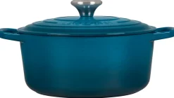 Signature Round Dutch Oven