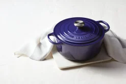 Signature Round Dutch Oven