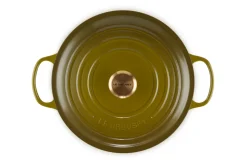 Signature Round Dutch Oven in Olive 5.5 qt.