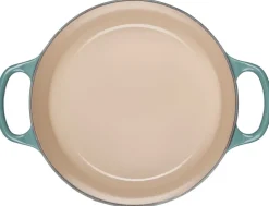 Signature Round Dutch Oven in Sea Salt