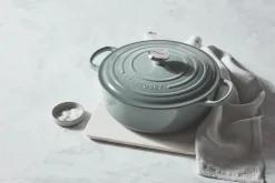 Signature Round Dutch Oven in Sea Salt