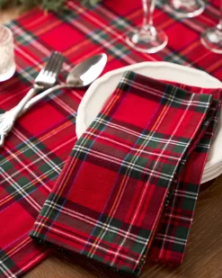 Signature Twill Napkins in Imperial Tartan