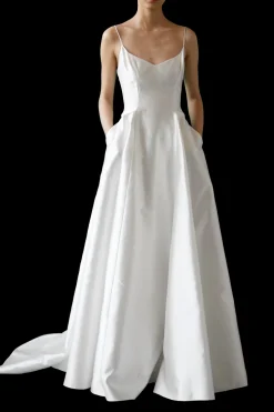 Silk Mikado Gown | STYLE 074