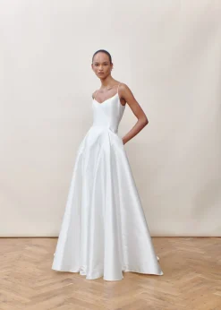 Silk Mikado Gown | STYLE 074