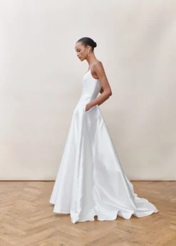 Silk Mikado Gown | STYLE 074