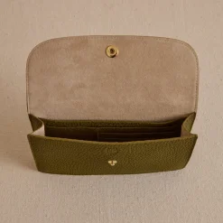 Skip 18 in Tumbled Grain Army Green