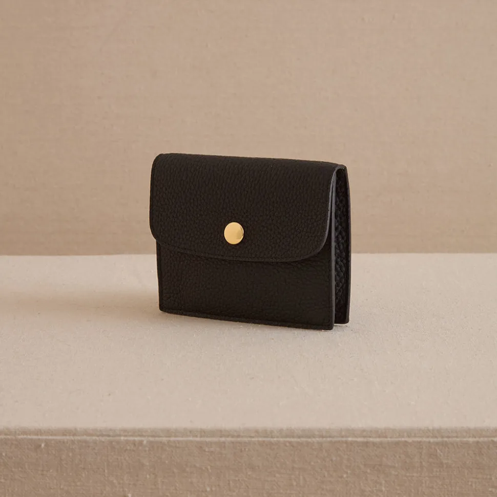 Skip 13 in Tumbled Grain Black