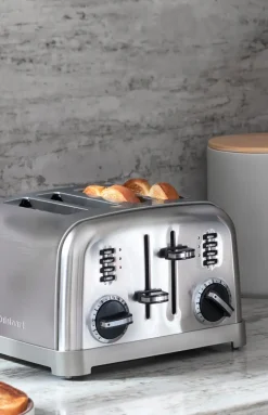4-Slice Metal Classic Toaster