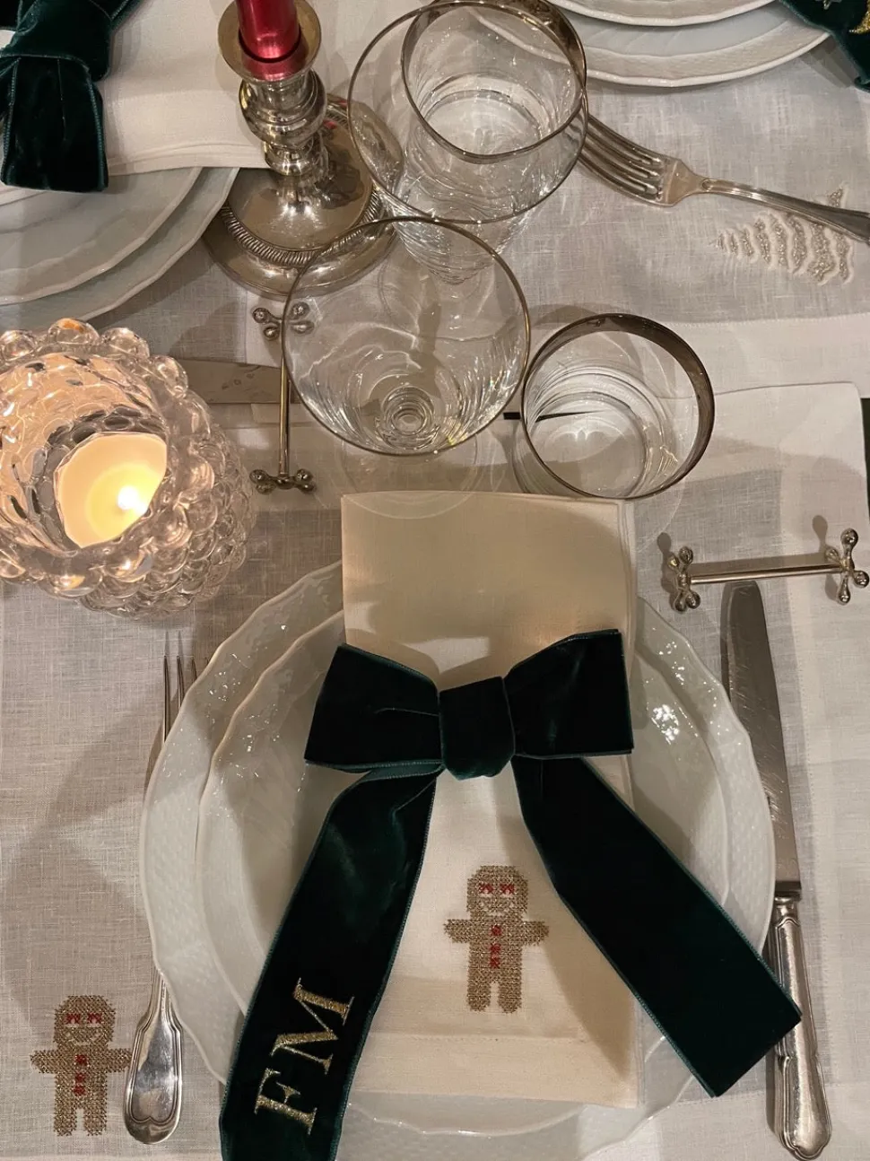 Sparkling Ginger Bread Napkin and Placemat, Set of 2