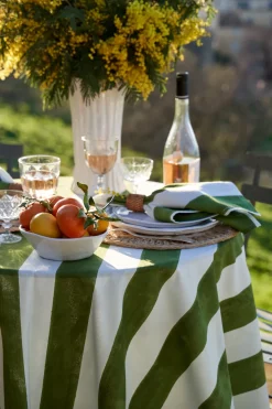 St. Tropez Tablecloth in Vert