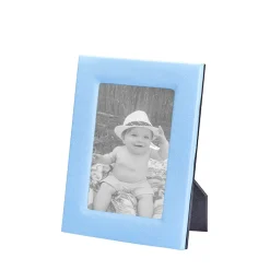 Studio Frame in Hydrangea Pebble Grain Leather