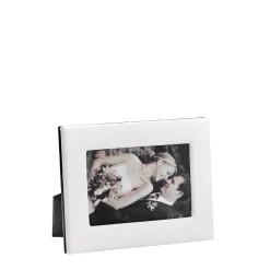 Studio Frame in White Pebble Grain Leather