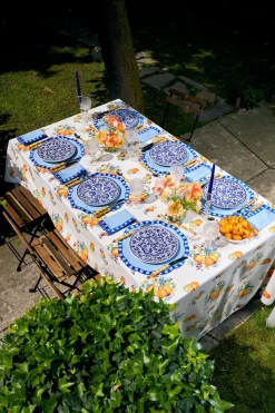 Summer Basket Tablecloth