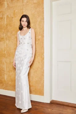 Sylvie White Silk Paneled Column Gown With Daisy Beading