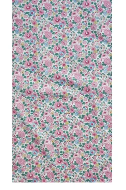 Table Runner Made With Liberty Fabric in Betsy Candy Floss