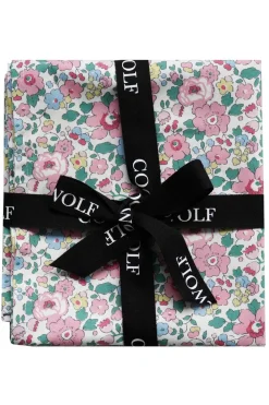 Table Runner Made With Liberty Fabric in Betsy Candy Floss